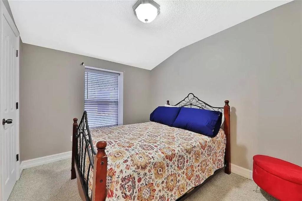 Hébergement de vacances Spacious Renovated 4br Downtown W Firepit Sleeps 8+ St. Augustine